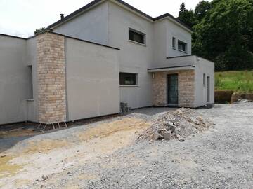 Construction d'une maison à Henon